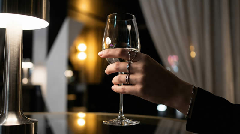 1775900301346666.jpg Gemini_Generated_Image_glk4qpglk4qpglk4 (5).jpg